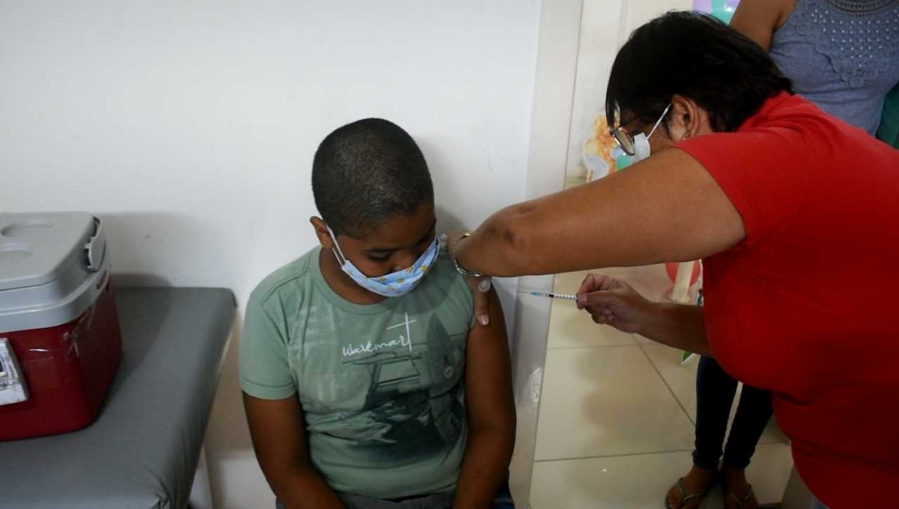 Camacã: Primeiro dia de vacinação em crianças é marcado com emoção